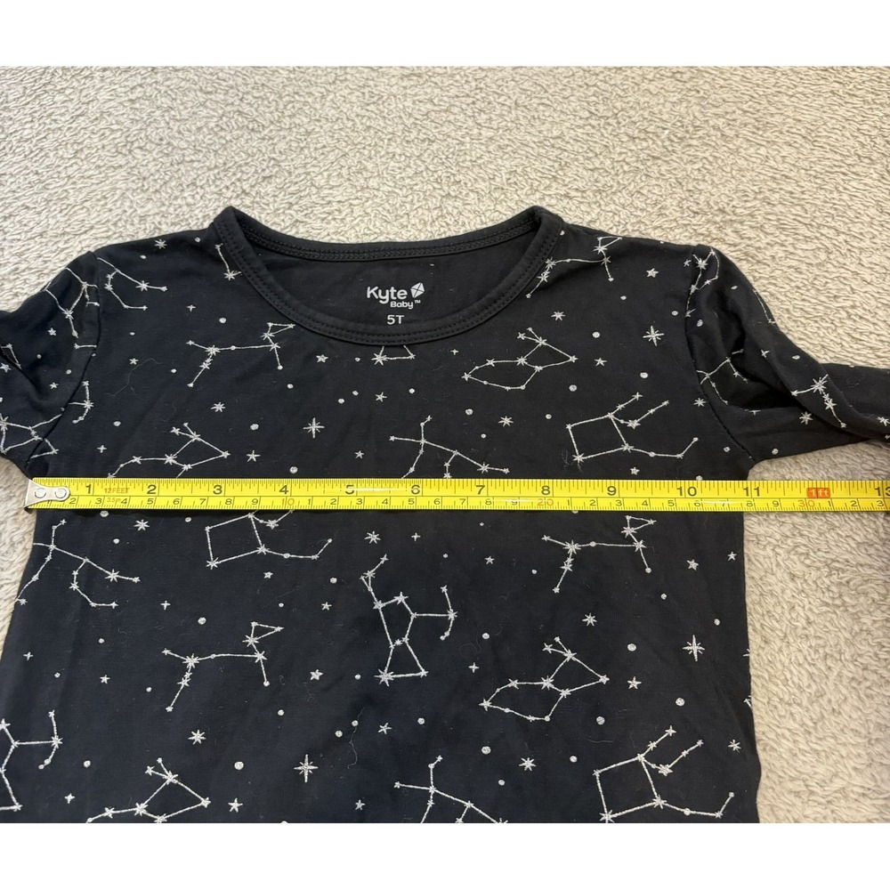 Kyte Baby Kids 5T Black Constellation Bamboo Long Sleeve Pajama Top Unisex Soft - Picture 3 of 8